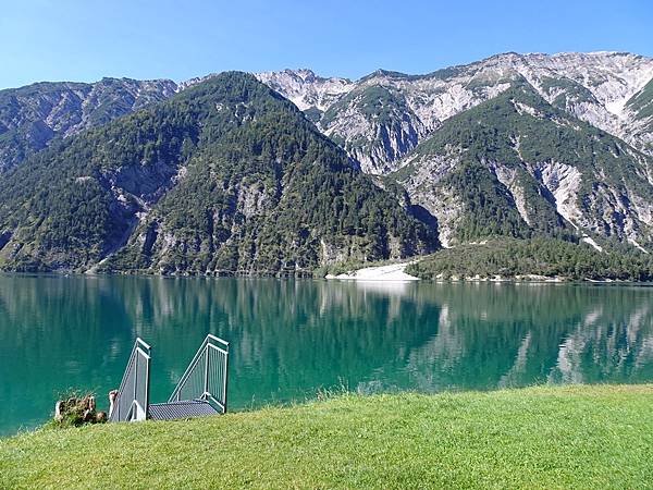 多洛米蒂健行之旅:奧地利美麗可人阿亨湖(Achensee)