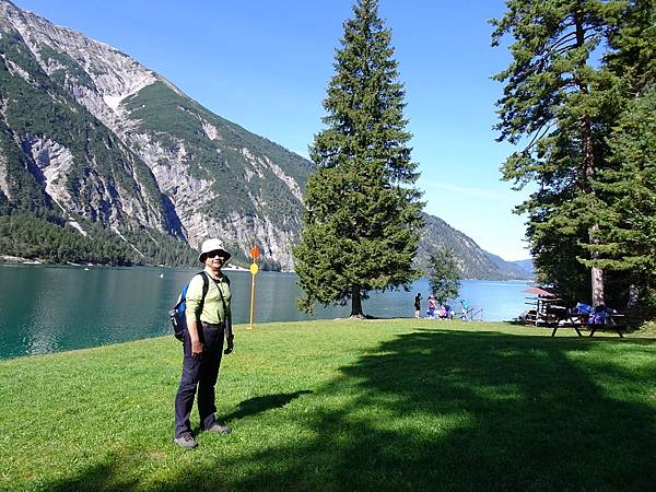 多洛米蒂健行之旅:奧地利美麗可人阿亨湖(Achensee)