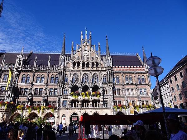 多洛米蒂健行之旅:德國慕尼黑(Munich)老城區古典風華.