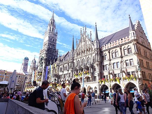 多洛米蒂健行之旅:德國慕尼黑(Munich)老城區古典風華.