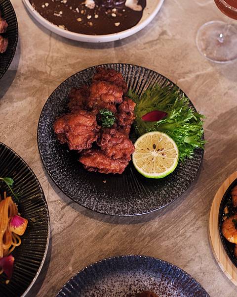 台南餐酒館，激推濃郁鬆軟不會太甜的巧克力舒芙蕾，簡歐風網美餐