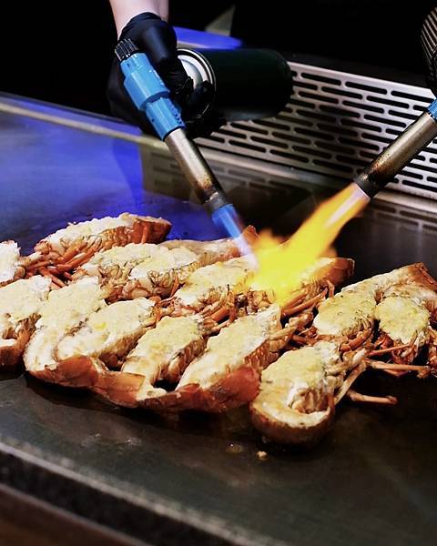 台南鐵板燒推薦，精緻無菜單鐵板燒不到2000元就能吃到龍蝦、