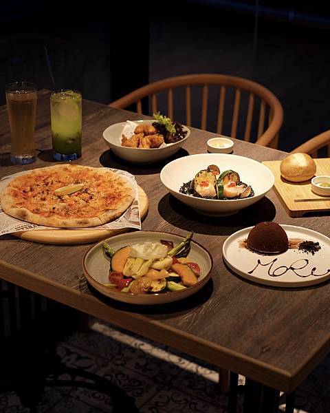 台南最大獨棟誠品，入駐北部人氣義式餐廳，披薩使用百年窯烤爐現