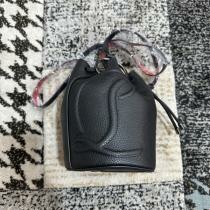 2024高級品☆クリスチャンルブタンショルダーバッグChri