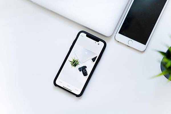 iphone-price-acquisition.jpg iphone-price-acquisition.jpg