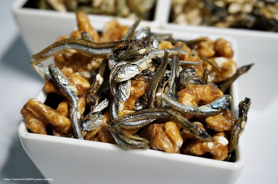 萬歲牌【核桃小魚︱杏仁小魚︱海苔杏仁小魚】-8-8.JPG 萬歲牌【核桃小魚︱杏仁小魚︱海苔杏仁小魚】-8-8.JPG