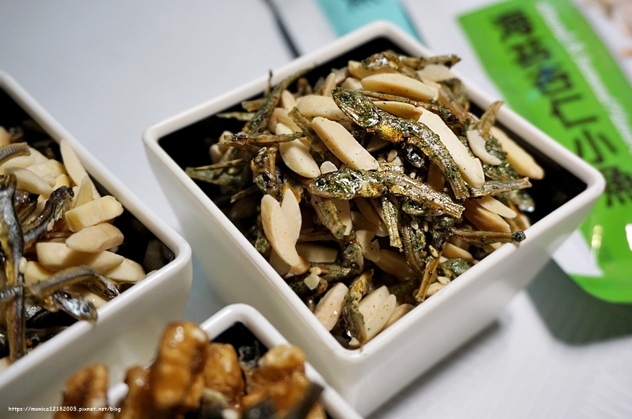 萬歲牌【核桃小魚︱杏仁小魚︱海苔杏仁小魚】-21-21.JPG 萬歲牌【核桃小魚︱杏仁小魚︱海苔杏仁小魚】-21-21.JPG