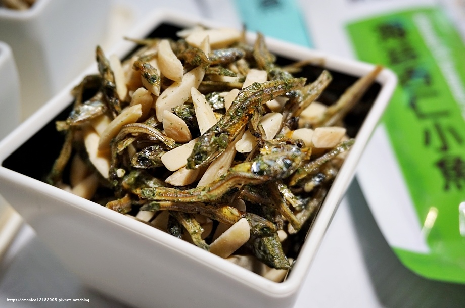 萬歲牌【核桃小魚︱杏仁小魚︱海苔杏仁小魚】-22-22.JPG 萬歲牌【核桃小魚︱杏仁小魚︱海苔杏仁小魚】-22-22.JPG