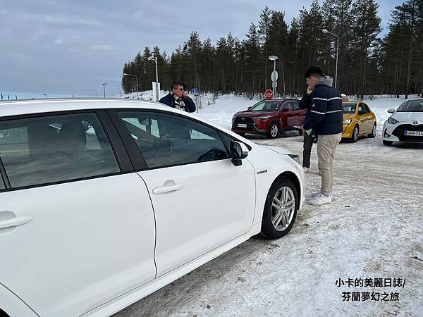 *(芬蘭極光)芬蘭旅遊/雪地桑拿馬車/哈士奇雪橇狗/聖誕老人