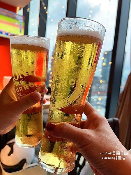 (遠百信義A13美食)Hooters美式餐廳(信義店)/(完 (遠百信義A13美食)Hooters美式餐廳(信義店)/(完