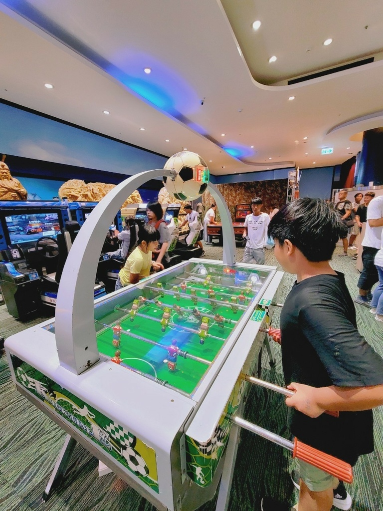 ♥【宜蘭。蘇澳】空氣島彈跳工廠 彈跳床 碰碰車 空氣槍 電玩 ♥【宜蘭。蘇澳】空氣島彈跳工廠 彈跳床 碰碰車 空氣槍 電玩