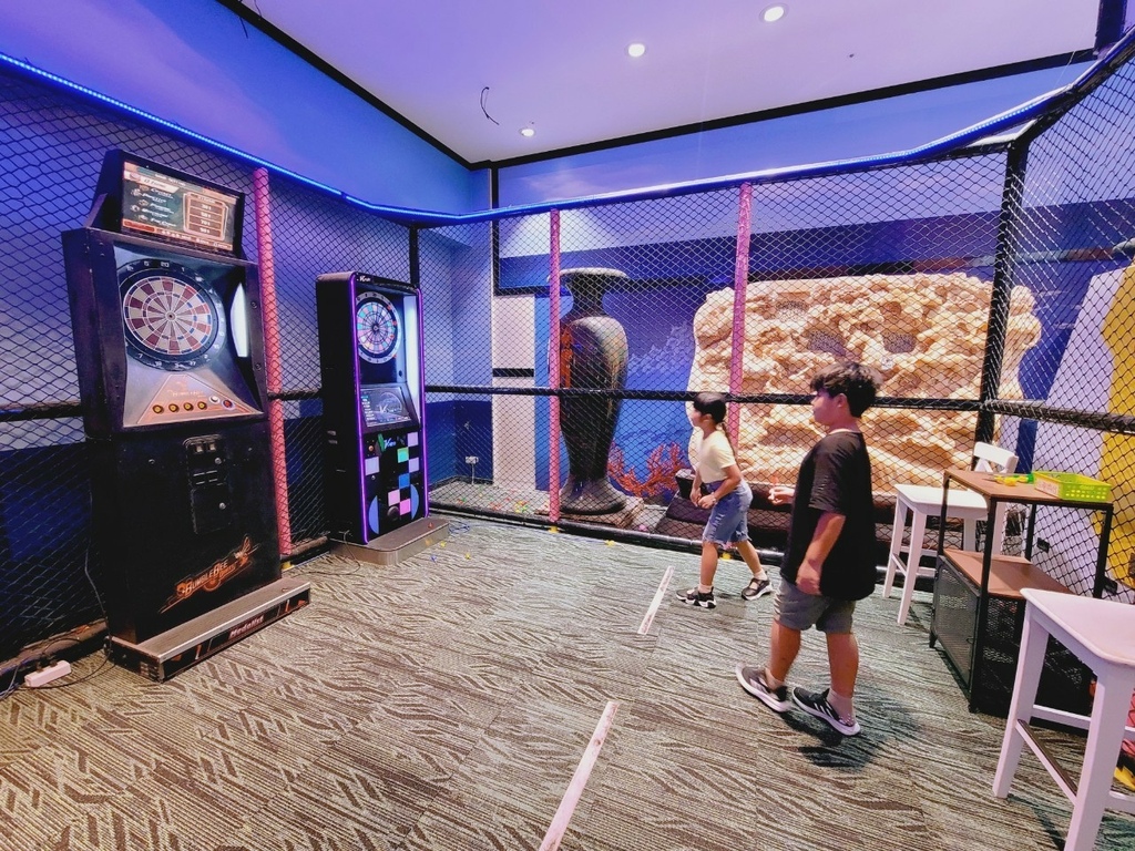 ♥【宜蘭。蘇澳】空氣島彈跳工廠 彈跳床 碰碰車 空氣槍 電玩 ♥【宜蘭。蘇澳】空氣島彈跳工廠 彈跳床 碰碰車 空氣槍 電玩