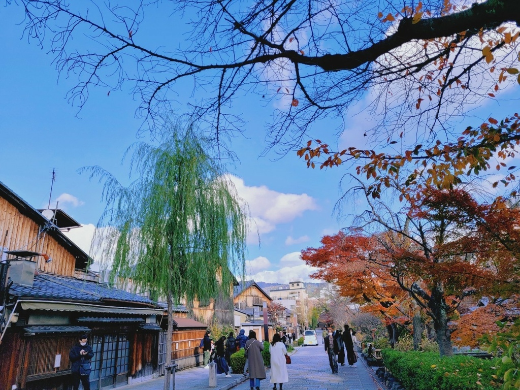 ♥【日本。京都】芋ぴっぴ京都祇園店 極蜜地瓜甜點+白川巽橋+