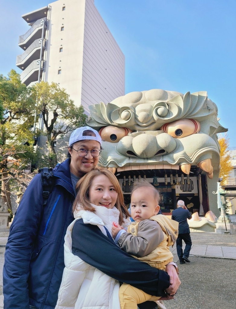 ♥【日本。大阪】難波八阪神社 超巨大開嘴石獅造型 可愛小神社