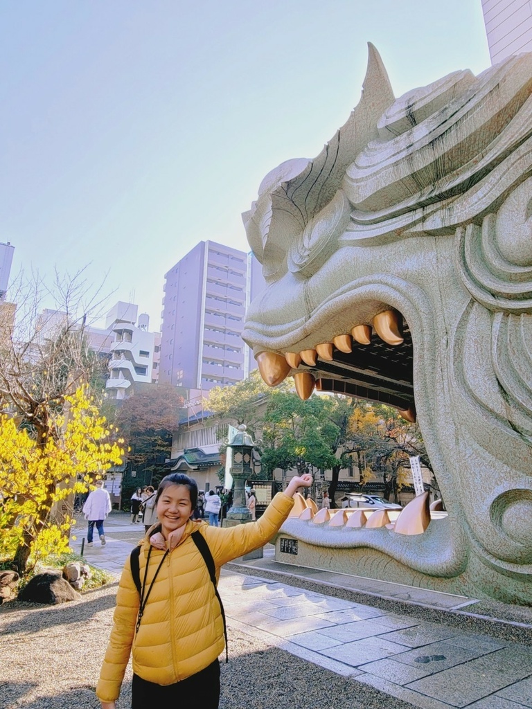 ♥【日本。大阪】難波八阪神社 超巨大開嘴石獅造型 可愛小神社