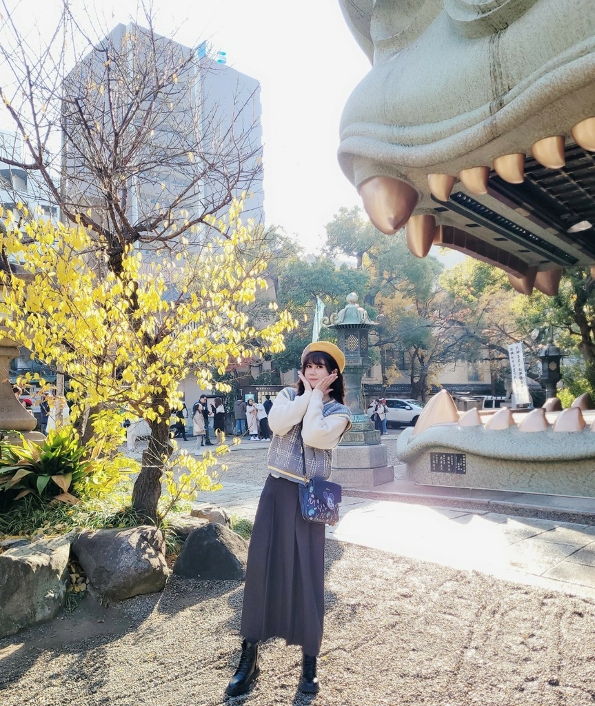 ♥【日本。大阪】難波八阪神社 超巨大開嘴石獅造型 可愛小神社