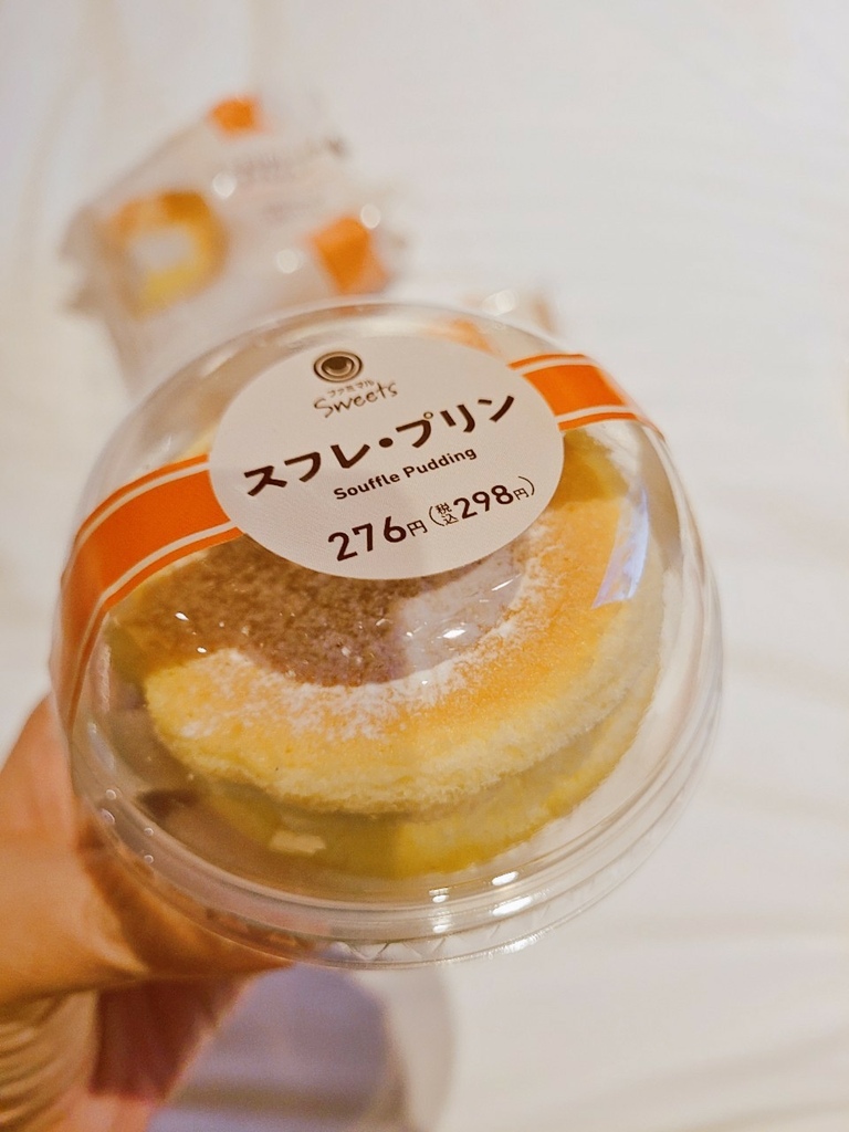 ♥【日本】日本超商 全家vs.Lawson甜點小pk ♥