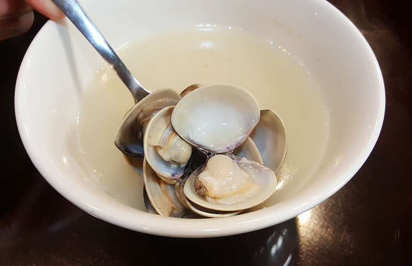 manrice10.jpg manrice10.jpg