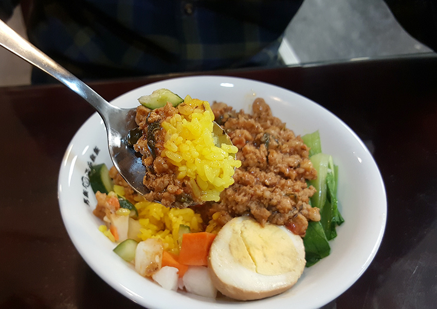 manrice12.jpg manrice12.jpg