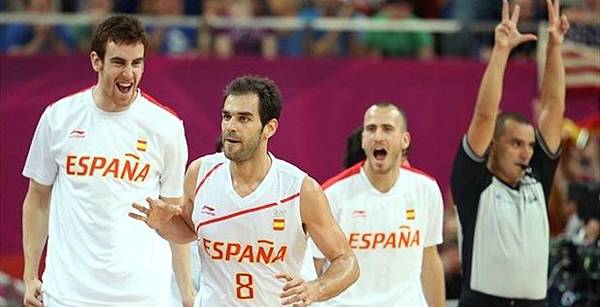 spain-celebrates-photo-london2012-com spain-celebrates-photo-london2012-com