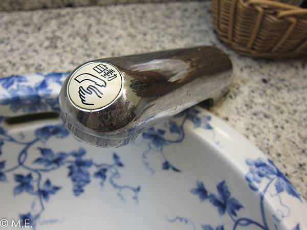 IMG_0669.jpg IMG_0669.jpg