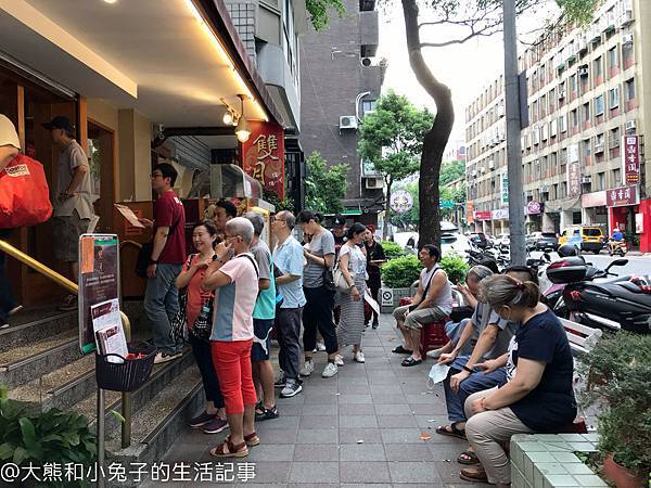 IMG_9993-4.jpg IMG_9993-4.jpg