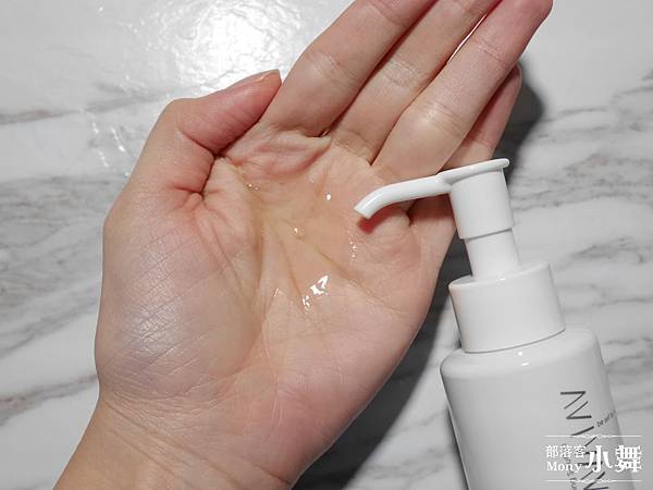 清潔.不想長痘?不過度清潔是第一要件!超喜翻溫和的AVIVA卸妝露與胺基酸系淨顏慕絲<3(邀稿)