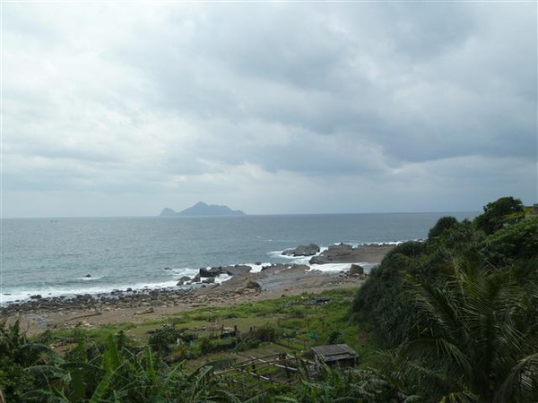 舊草嶺隧道東  口海景