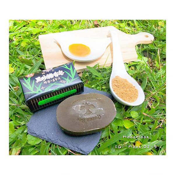 蜂王黑砂糖香皂10.jpg 蜂王黑砂糖香皂10.jpg