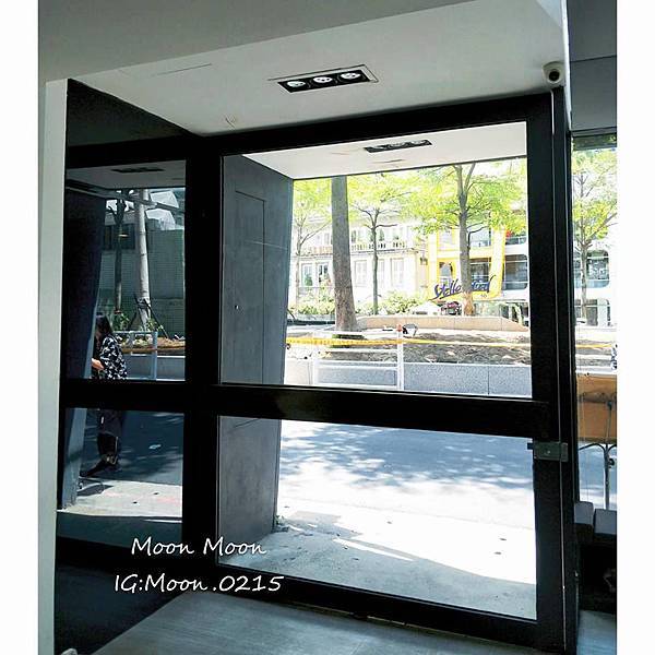 FIN HAIR18.jpg FIN HAIR18.jpg