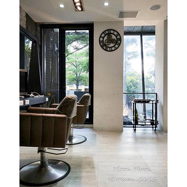 FIN HAIR41.jpg FIN HAIR41.jpg