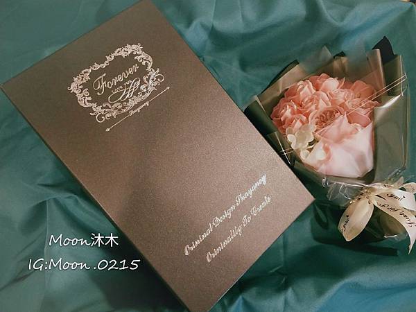 愛禮物 推薦 評價 畢業禮物推薦 娃娃花束 乾燥花束 大學高中研究所 2019禮物清單 創意禮_44.jpg 愛禮物 推薦 評價 畢業禮物推薦 娃娃花束 乾燥花束 大學高中研究所 2019禮物清單 創意禮_44.jpg