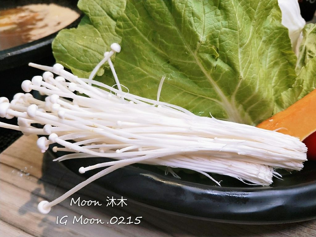 嗑肉石鍋 好吃 評價 菜單 台中豐原 安格斯牛 菲力牛 無毒蝦 霸王牛 龍蝦 和牛 平價火鍋推_2.jpg 嗑肉石鍋 好吃 評價 菜單 台中豐原 安格斯牛 菲力牛 無毒蝦 霸王牛 龍蝦 和牛 平價火鍋推_2.jpg