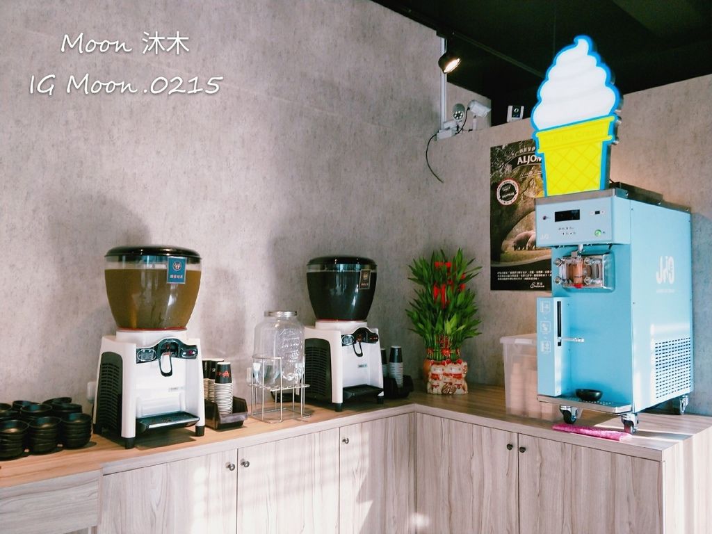 嗑肉石鍋 好吃 評價 菜單 台中豐原 安格斯牛 菲力牛 無毒蝦 霸王牛 龍蝦 和牛 平價火鍋推_0.jpg 嗑肉石鍋 好吃 評價 菜單 台中豐原 安格斯牛 菲力牛 無毒蝦 霸王牛 龍蝦 和牛 平價火鍋推_0.jpg