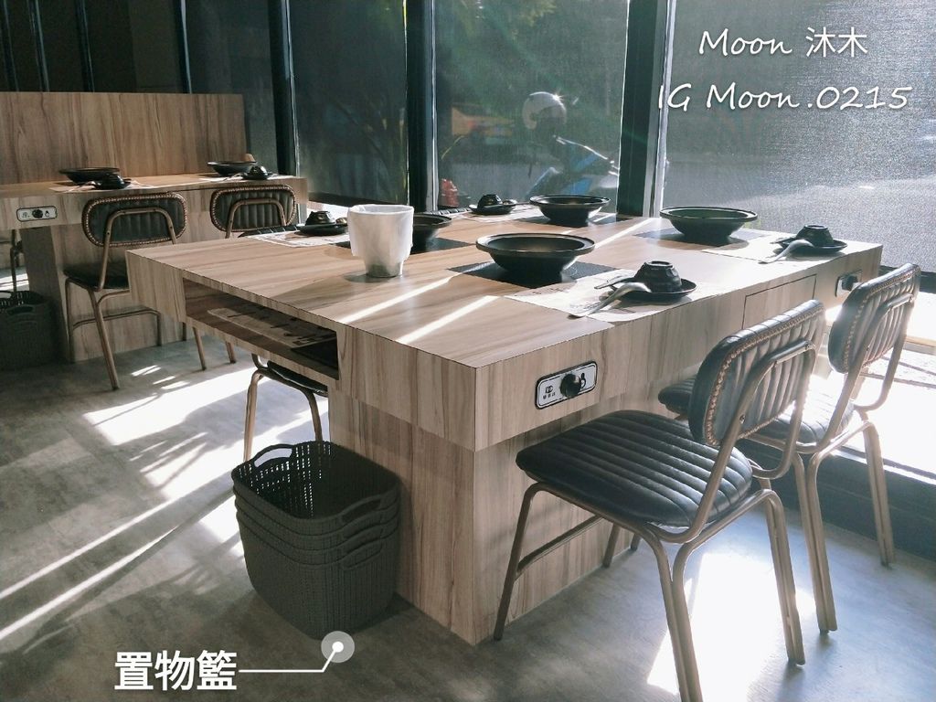 嗑肉石鍋 好吃 評價 菜單 台中豐原 安格斯牛 菲力牛 無毒蝦 霸王牛 龍蝦 和牛 平價火鍋推.jpg 嗑肉石鍋 好吃 評價 菜單 台中豐原 安格斯牛 菲力牛 無毒蝦 霸王牛 龍蝦 和牛 平價火鍋推.jpg