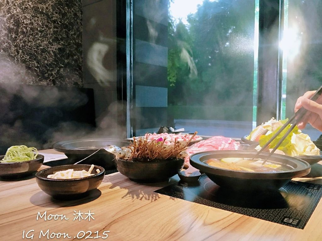 嗑肉石鍋 好吃 評價 菜單 台中豐原 安格斯牛 菲力牛 無毒蝦 霸王牛 龍蝦 和牛 平價火鍋推_24.jpg 嗑肉石鍋 好吃 評價 菜單 台中豐原 安格斯牛 菲力牛 無毒蝦 霸王牛 龍蝦 和牛 平價火鍋推_24.jpg