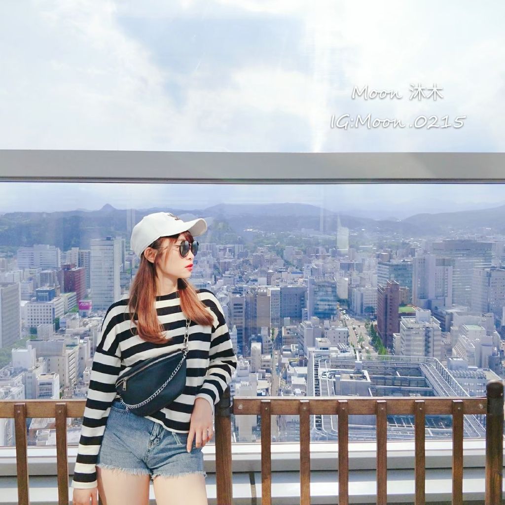 APPLIE 包包評價 推薦款式 Bobby 鎖鏈斜背腰包 浪跡天涯旅行袋 放置行李箱上 防水包包_190929_10.jpg APPLIE 包包評價 推薦款式 Bobby 鎖鏈斜背腰包 浪跡天涯旅行袋 放置行李箱上 防水包包_190929_10.jpg