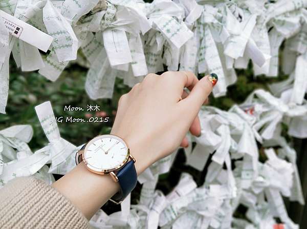 穿搭錶 2020手錶推薦 Hannah Martin漢娜馬丁手錶開箱 千元高質感手錶評價性能分享 夢幻花園 璀璨星河 許諾時間的簡約金 Moon沐木美學研究所