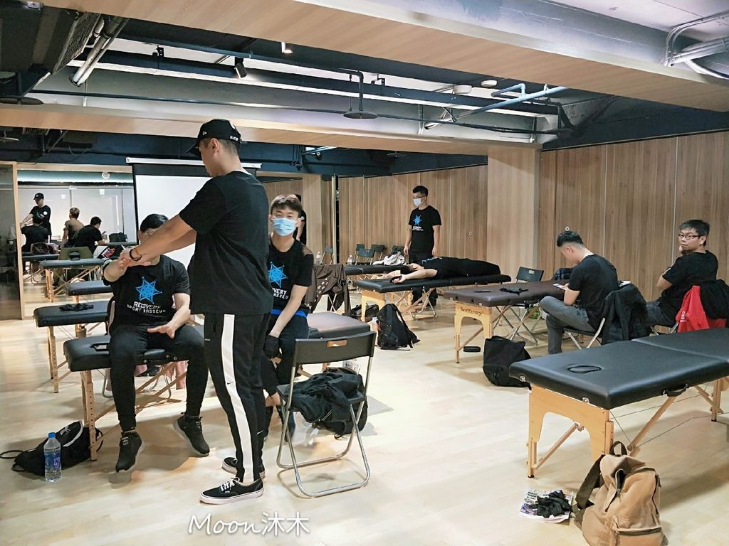 xarefit 享健身分店 評價 24小時健台北便宜健身房推薦 平價健身房 不綁約 一個月600_200318_00_41.jpg xarefit 享健身分店 評價 24小時健台北便宜健身房推薦 平價健身房 不綁約 一個月600_200318_00_41.jpg