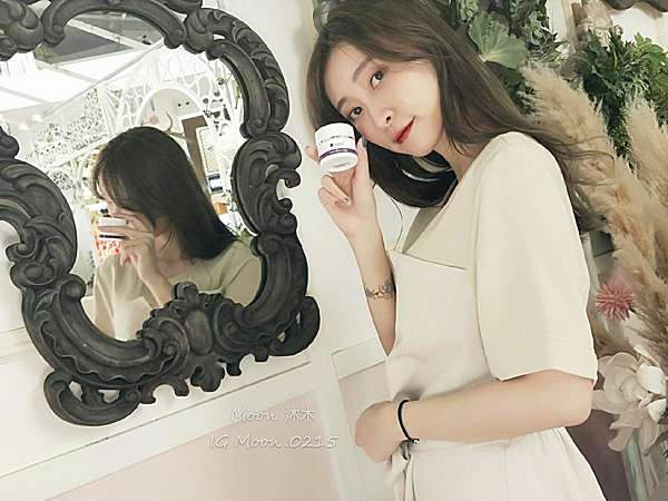 醫美後保養品推薦 Adele 雅岱 保養品 評價推薦 頂級黃金蜂王乳精華霜_200422_0002.jpg 醫美後保養品推薦 Adele 雅岱 保養品 評價推薦 頂級黃金蜂王乳精華霜_200422_0002.jpg