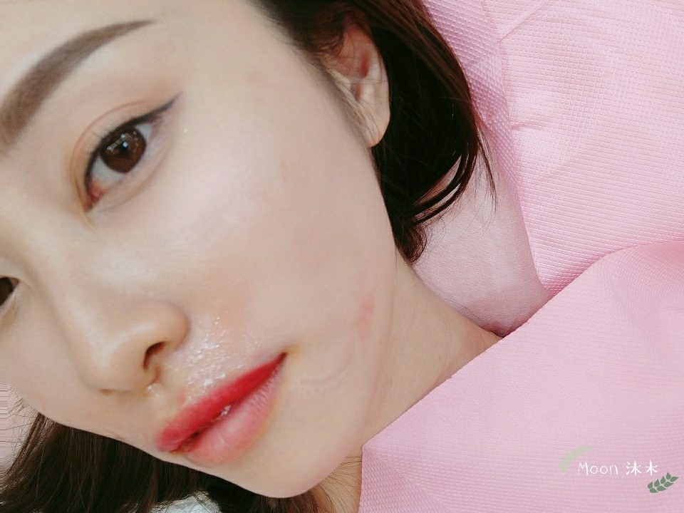 霧唇照顧 不腫霧唇 推薦 水晶唇 花瓣唇 繡唇 紋唇 霧唇顏色 韓式半永久 紋繡 東區台北霧_29.jpg 霧唇照顧 不腫霧唇 推薦 水晶唇 花瓣唇 繡唇 紋唇 霧唇顏色 韓式半永久 紋繡 東區台北霧_29.jpg