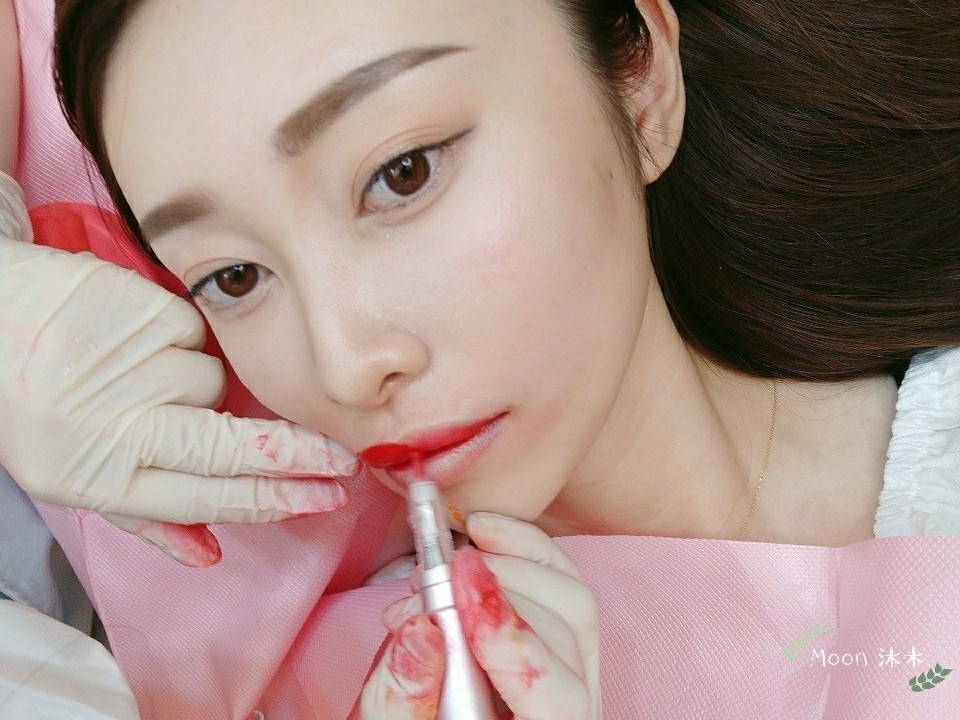 霧唇照顧 不腫霧唇 推薦 水晶唇 花瓣唇 繡唇 紋唇 霧唇顏色 韓式半永久 紋繡 東區台北霧_30.jpg 霧唇照顧 不腫霧唇 推薦 水晶唇 花瓣唇 繡唇 紋唇 霧唇顏色 韓式半永久 紋繡 東區台北霧_30.jpg