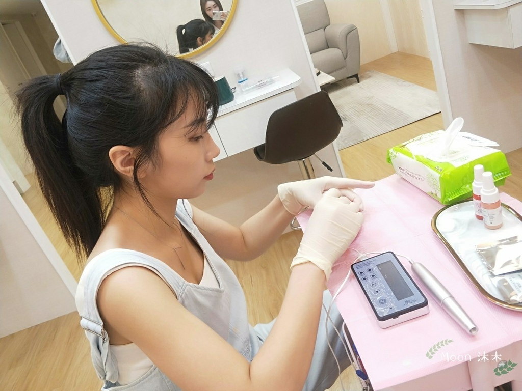 霧唇照顧 不腫霧唇 推薦 水晶唇 花瓣唇 繡唇 紋唇 霧唇顏色 韓式半永久 紋繡 東區台北霧_36.jpg 霧唇照顧 不腫霧唇 推薦 水晶唇 花瓣唇 繡唇 紋唇 霧唇顏色 韓式半永久 紋繡 東區台北霧_36.jpg