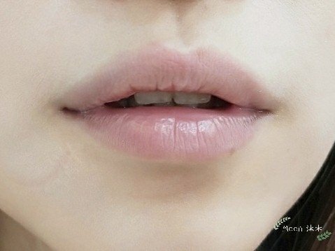 霧唇照顧 不腫霧唇 推薦 水晶唇 花瓣唇 繡唇 紋唇 霧唇顏色 韓式半永久 紋繡 東區台北霧_40.jpg 霧唇照顧 不腫霧唇 推薦 水晶唇 花瓣唇 繡唇 紋唇 霧唇顏色 韓式半永久 紋繡 東區台北霧_40.jpg