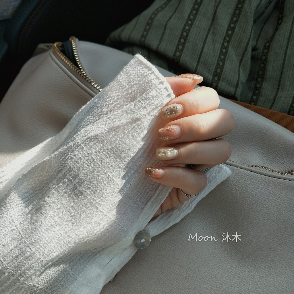 春夏穿搭_200706_4.jpg 春夏穿搭_200706_4.jpg