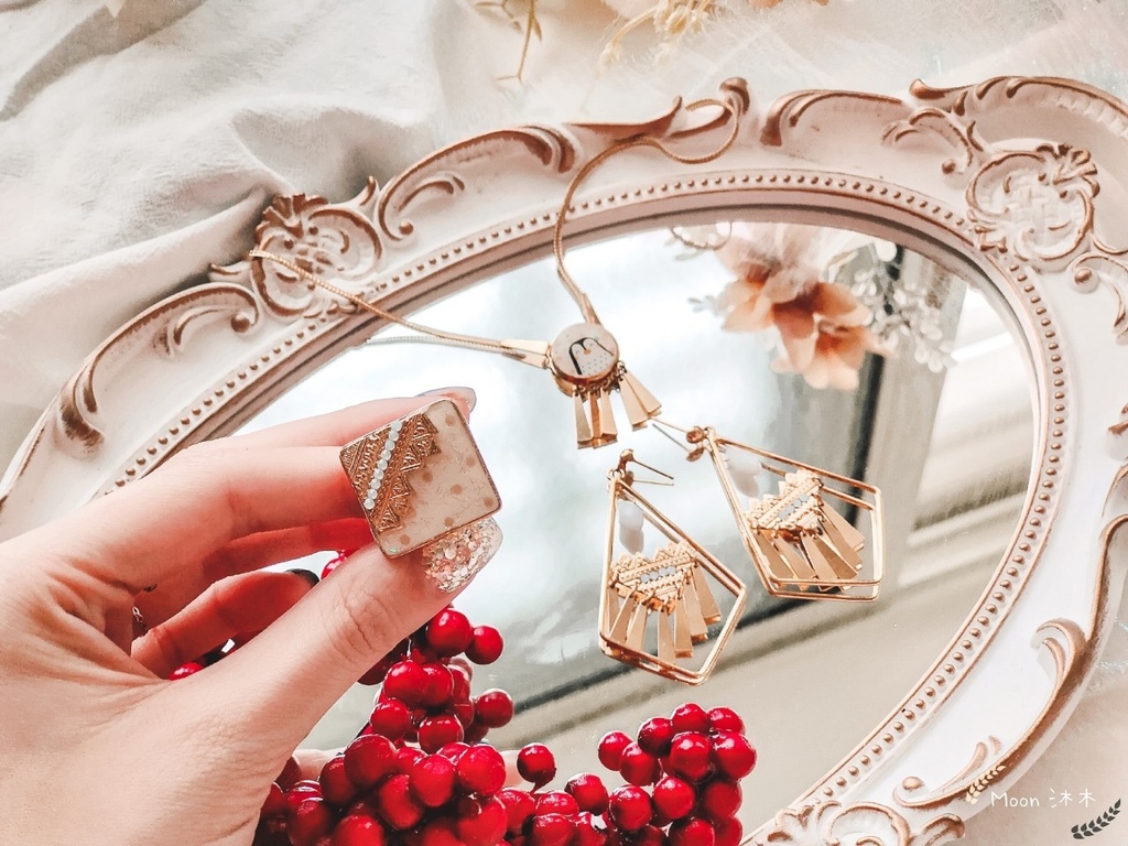 Prayer Garden祈願飾品 Taratata 法國飾品 18K金 設計師飾品推薦 聖誕禮物_201128_27.jpg Prayer Garden祈願飾品 Taratata 法國飾品 18K金 設計師飾品推薦 聖誕禮物_201128_27.jpg