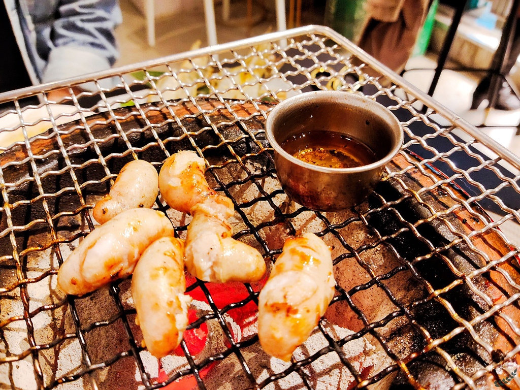 發肉燒肉 台北燒肉烤肉推薦 台北餐酒館 半夜宵夜烤肉 干貝漢堡 和牛烤肉 精緻單點燒肉_8.jpg