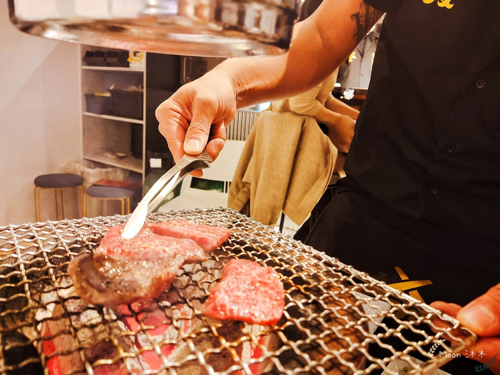 發肉燒肉 台北燒肉烤肉推薦 台北餐酒館 半夜宵夜烤肉 干貝漢堡 和牛烤肉 精緻單點燒肉_19.jpg