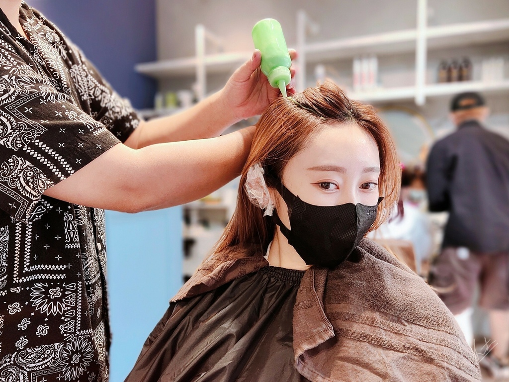 2021髮色秋 Azone髮廊 寶貝店 板橋染髮推薦 板橋燙髮推薦 板橋剪髮推薦 板橋府中染髮推薦_2_35.jpg 2021髮色秋 Azone髮廊 寶貝店 板橋染髮推薦 板橋燙髮推薦 板橋剪髮推薦 板橋府中染髮推薦_2_35.jpg