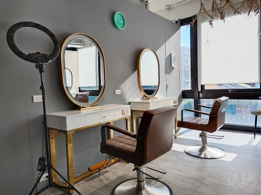 2021髮色秋 Azone髮廊 寶貝店 板橋染髮推薦 板橋燙髮推薦 板橋剪髮推薦 板橋府中染髮推薦_2_42.jpg 2021髮色秋 Azone髮廊 寶貝店 板橋染髮推薦 板橋燙髮推薦 板橋剪髮推薦 板橋府中染髮推薦_2_42.jpg